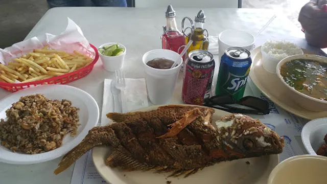 Heads Or Tails Seafood Fish Market & Restaurant