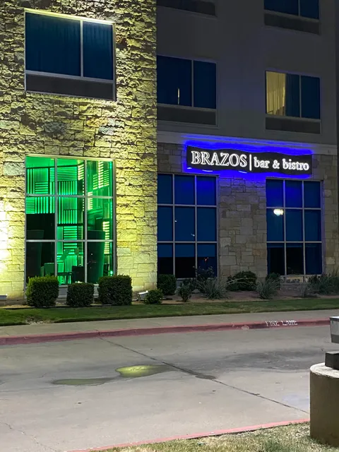 Hotel Indigo Waco - Baylor by IHG