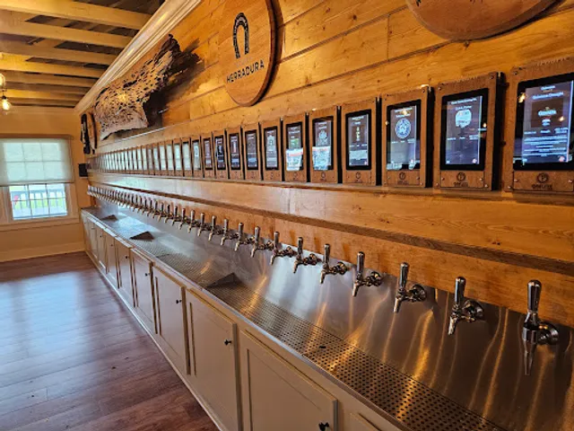 Pawleys Tap House & Grill