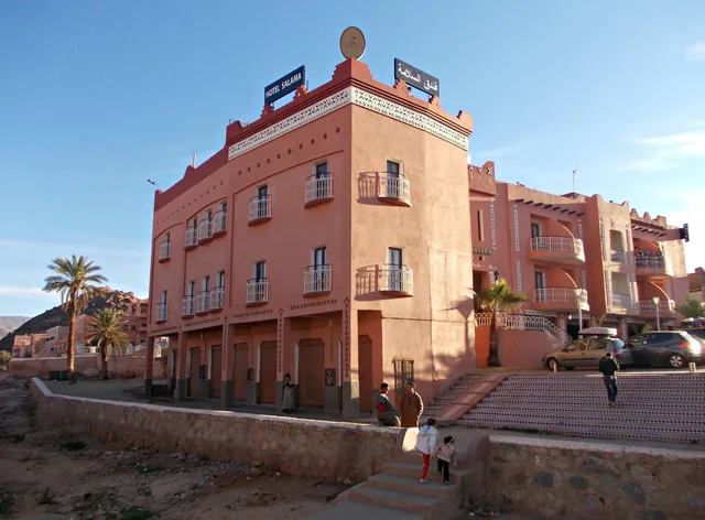 Hotel Salama
