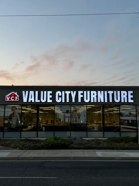 VALUE CITY FURNITURE
