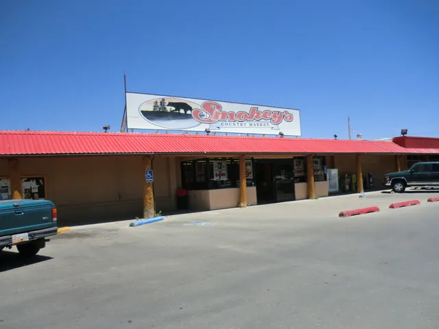 Smokey's Country Market