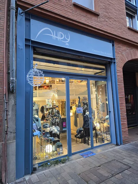 AHPY, Boutique Espace Pastel