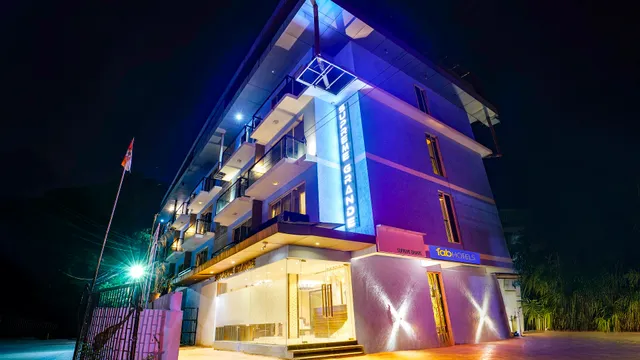 FabHotel Prime Supreme Grande