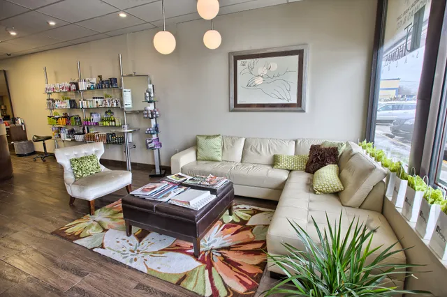 JDThomas and Co. Salon