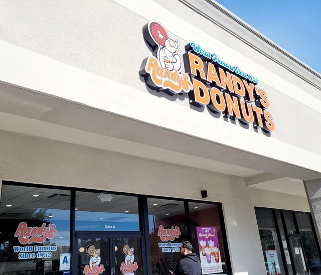 Randy's Donuts