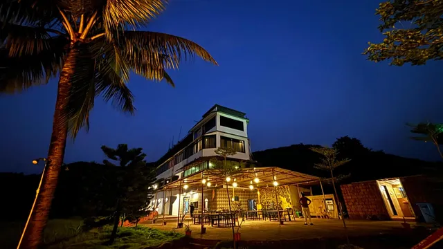 Surali Sagar Beach Resort - Beach resort with swimming pool in Dapoli Karde Murud