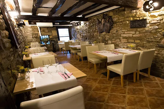 Mika Jatetxea Hondarribia