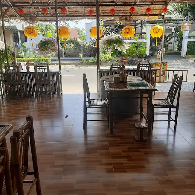 Tin restaurant coffee