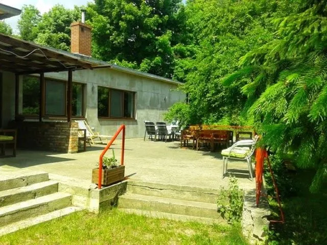 Pokoje gościnne "Szkoła" w Krasnogrudzie