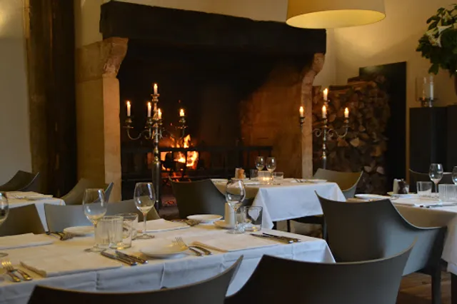 Restaurant gastronomique Château Les Merles