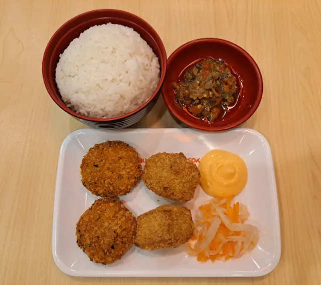 Yoshinoya Royal Square