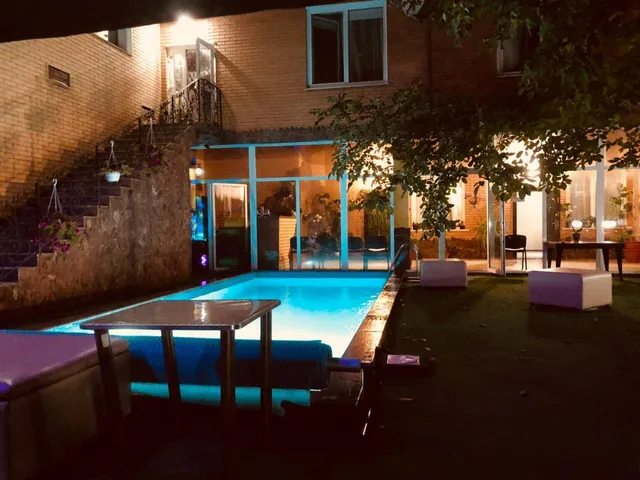 Bath and recreation complex "Orchid"