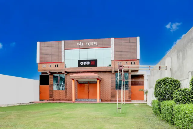 OYO SHREE MANDAP HOTEL