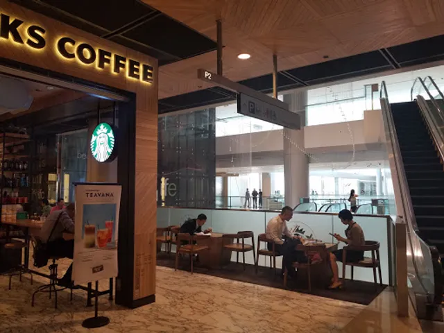 STARBUCKS RESERVE™ International Finance Centre (IFC)