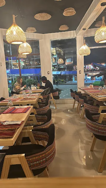 My Ancestros restaurante bufet tradicional