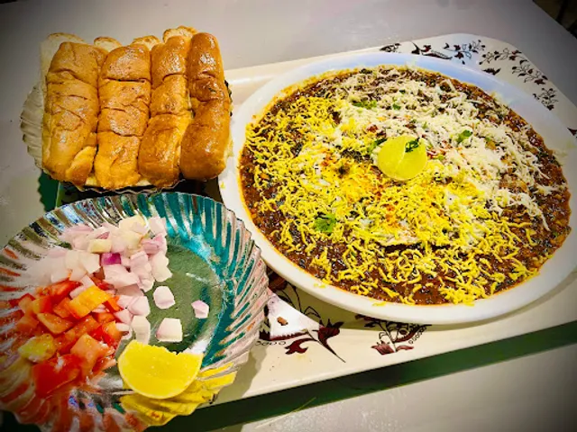 The Eggxotic( surati green item)