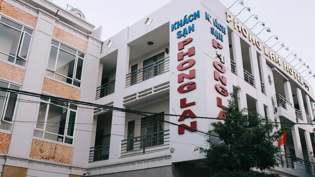 Phong Lan Hotel