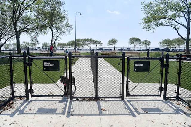 Manhattan Beach Dog Run