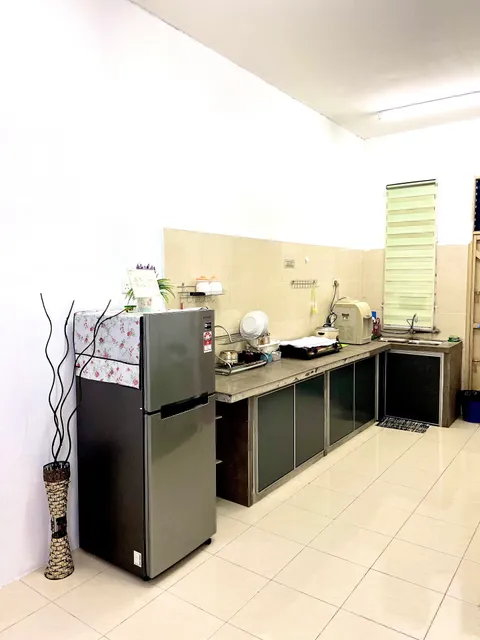 Abg Long Fadhil Homestay