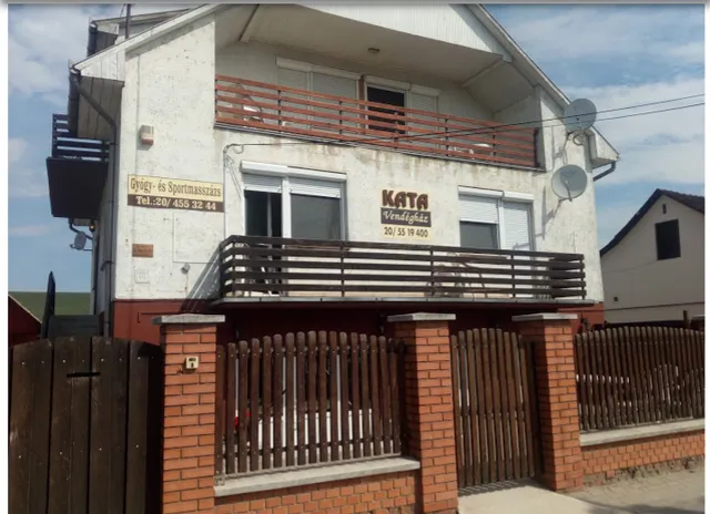 Kata Guest House