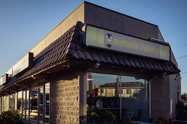 Miracle Bakery