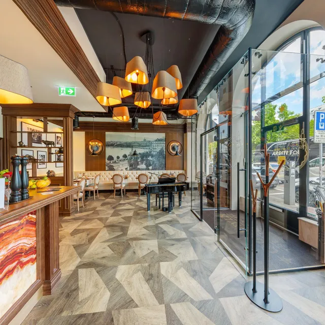 GOODWIN The Steak House