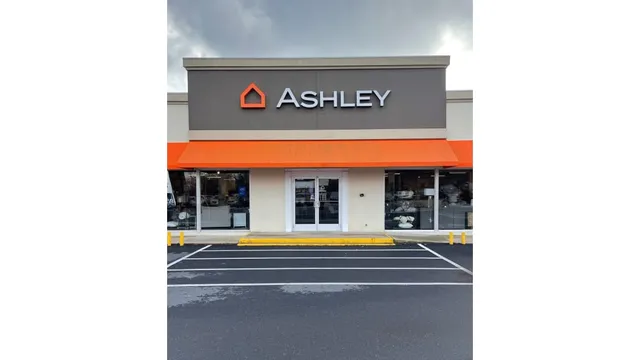 Ashley Store