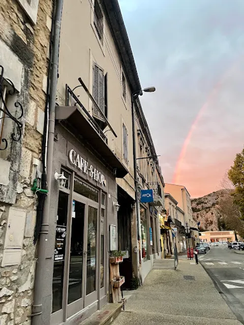 Café-s-Hop Cavaillon