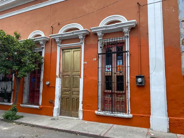 Maska Mansion Expiatorio Guadalajara. Guest house.