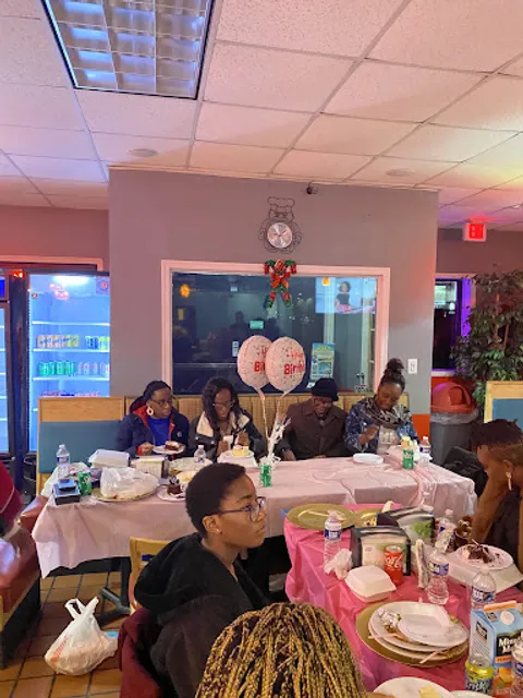 R & B Chicken and Seafood