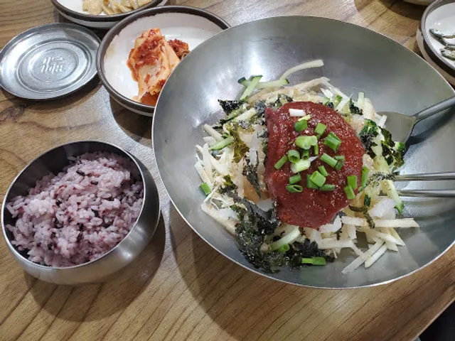 원조포항물회집