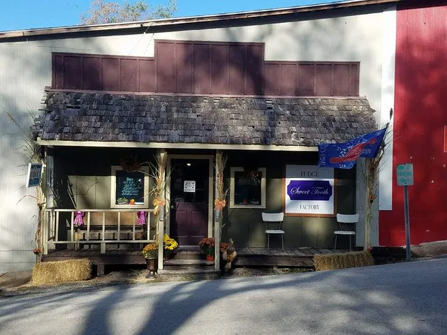 Sweet Tooth Fudge Factory