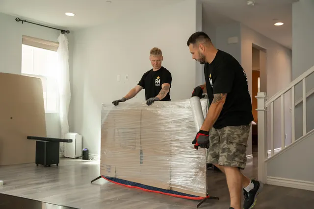 Royalty Moving & Storage Seattle