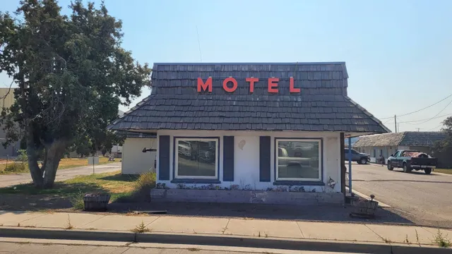 Twin Falls Motel