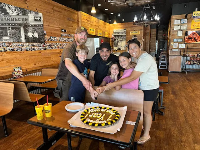 Dickey's Barbecue Pit