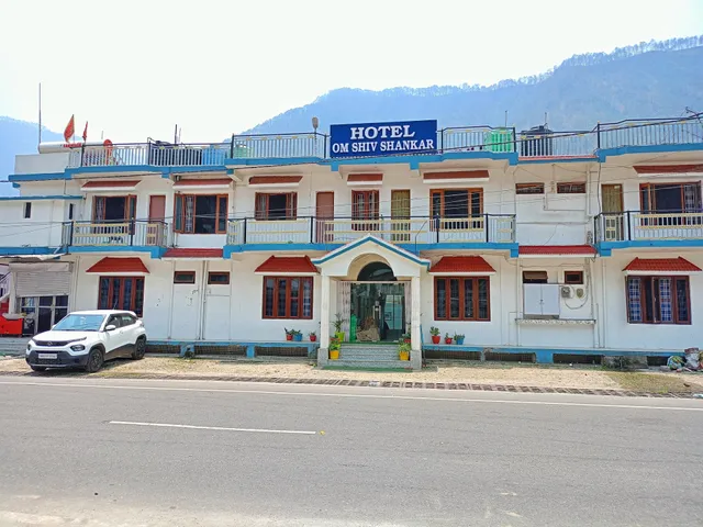 Hotel Om Shiv Shankar MATALI UTTRKASHI