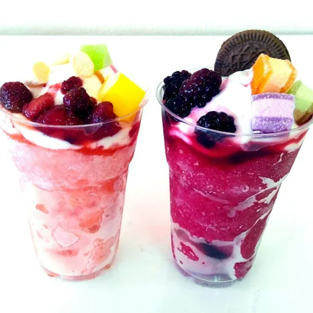 Icy Berry Yogurt