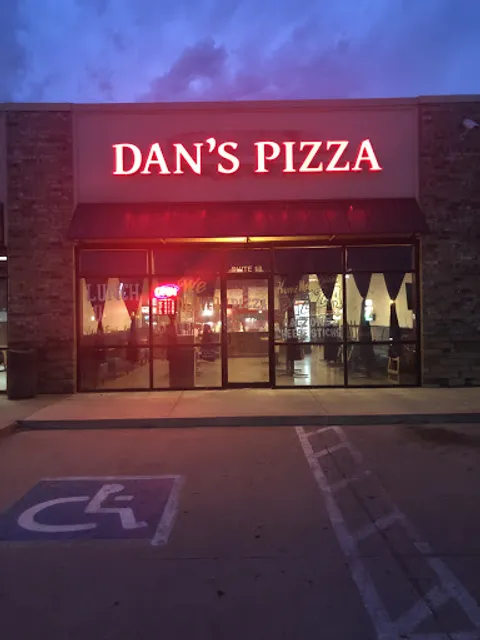 Dan's Pizza