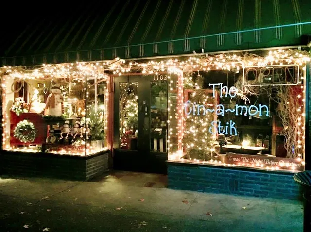 Cin-a-mon Stik * The Country Cupboard