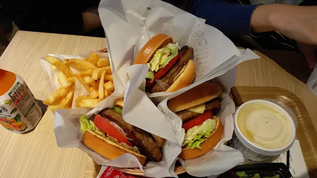 MOS Café (The FOREST店)