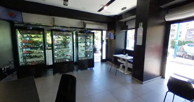 Ploom Store- Luxury Gold