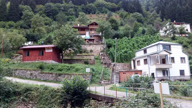 Kayalar Aile Pansiyonu