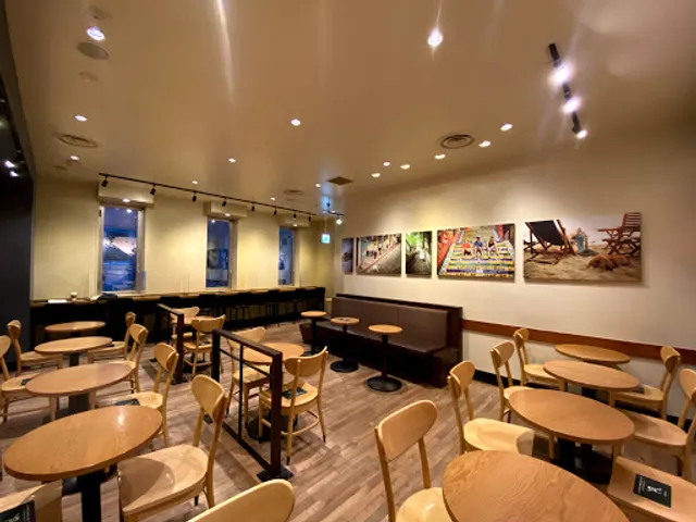 Starbucks Coffee - Kyoto Shijo-dori Yasaka Building