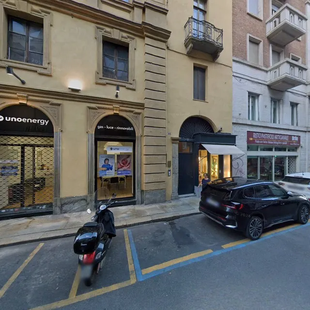 Top Living Apartments