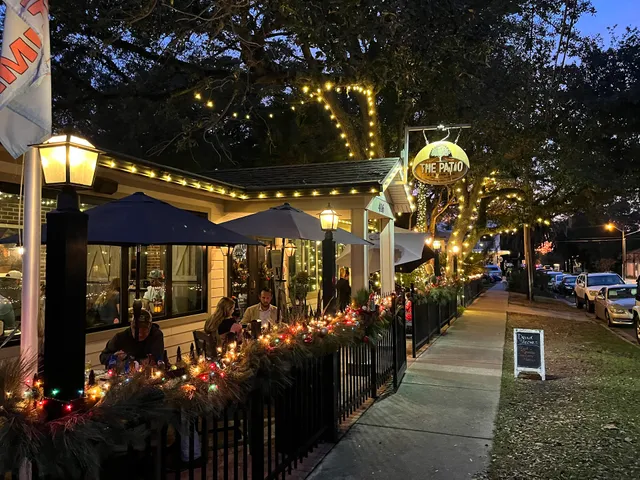 The Patio at 5th and Ash Restaurant