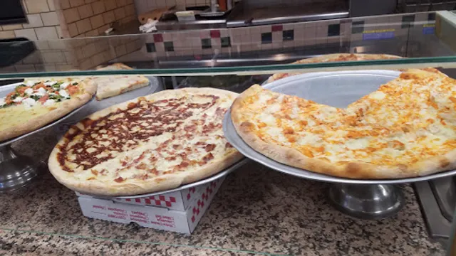 Stefano's II Brick Oven Pizza