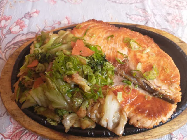 Jiro restaurante - Grelhados e Sushi