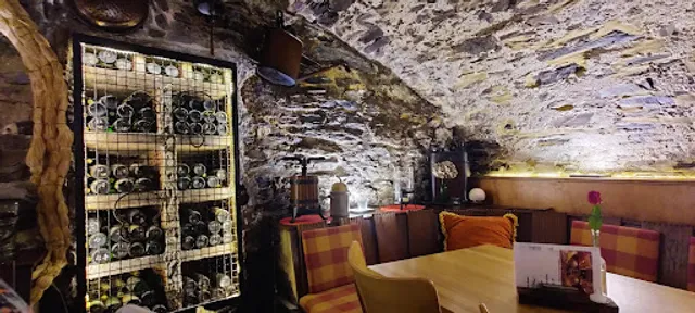 Wein-und Pilsstube Kelterhaus