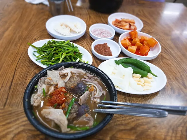 장원 돼지국밥